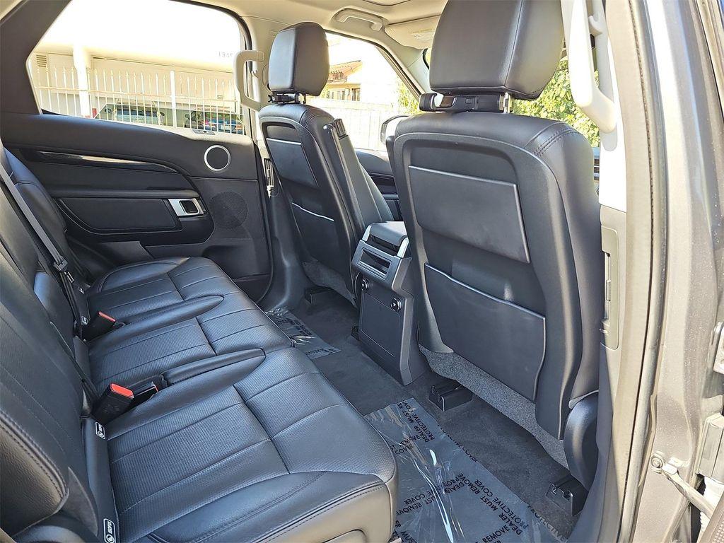 used 2018 Land Rover Discovery car, priced at $16,998