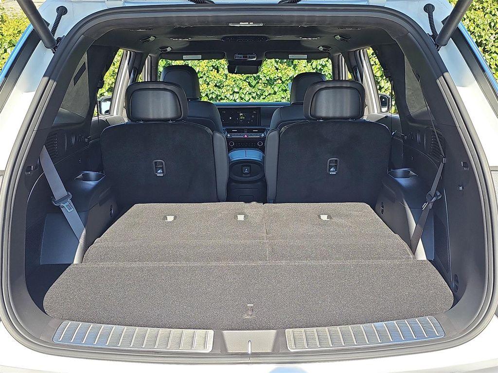 new 2026 Hyundai Palisade Hybrid car, priced at $61,335