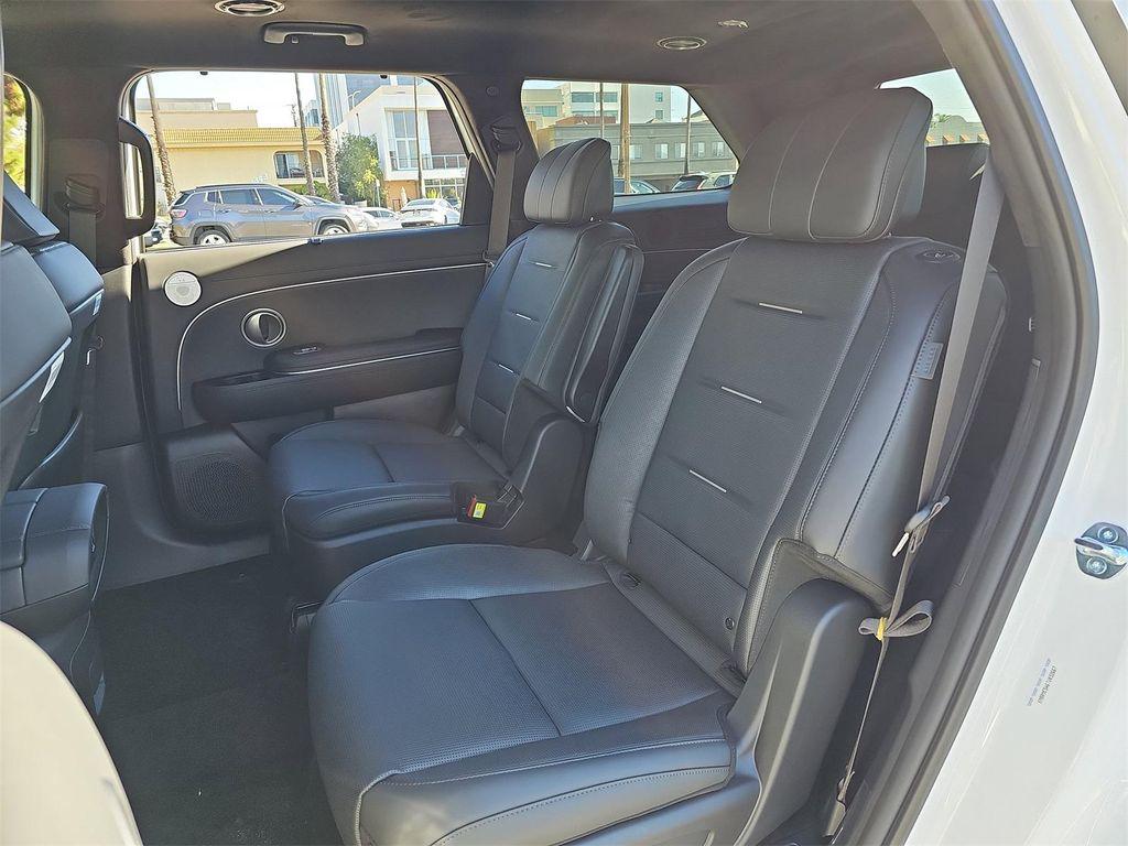 new 2026 Hyundai Palisade Hybrid car, priced at $61,335