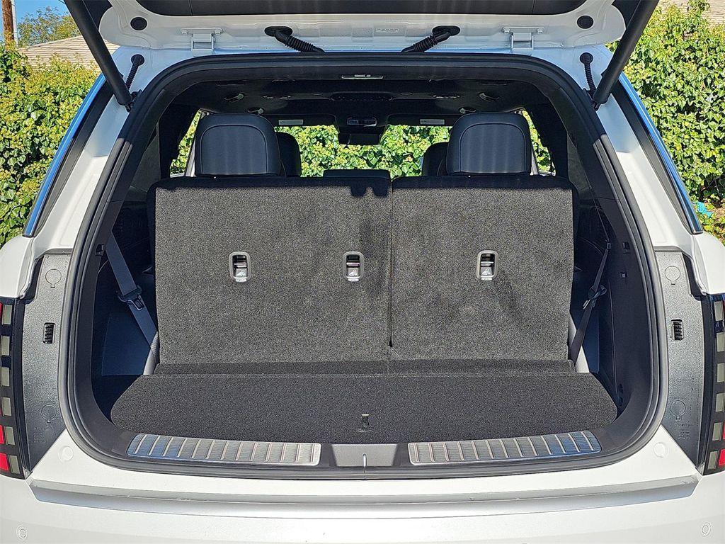 new 2026 Hyundai Palisade Hybrid car, priced at $61,335