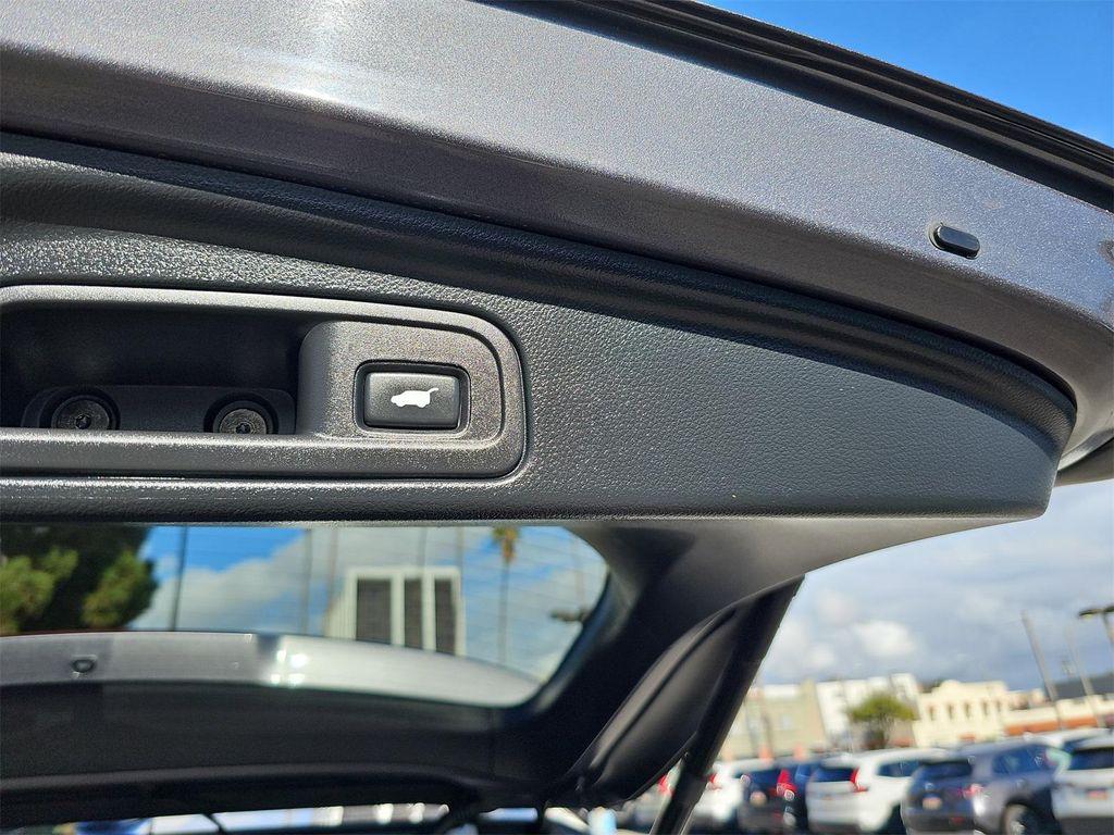 used 2022 Honda Pilot car, priced at $26,610