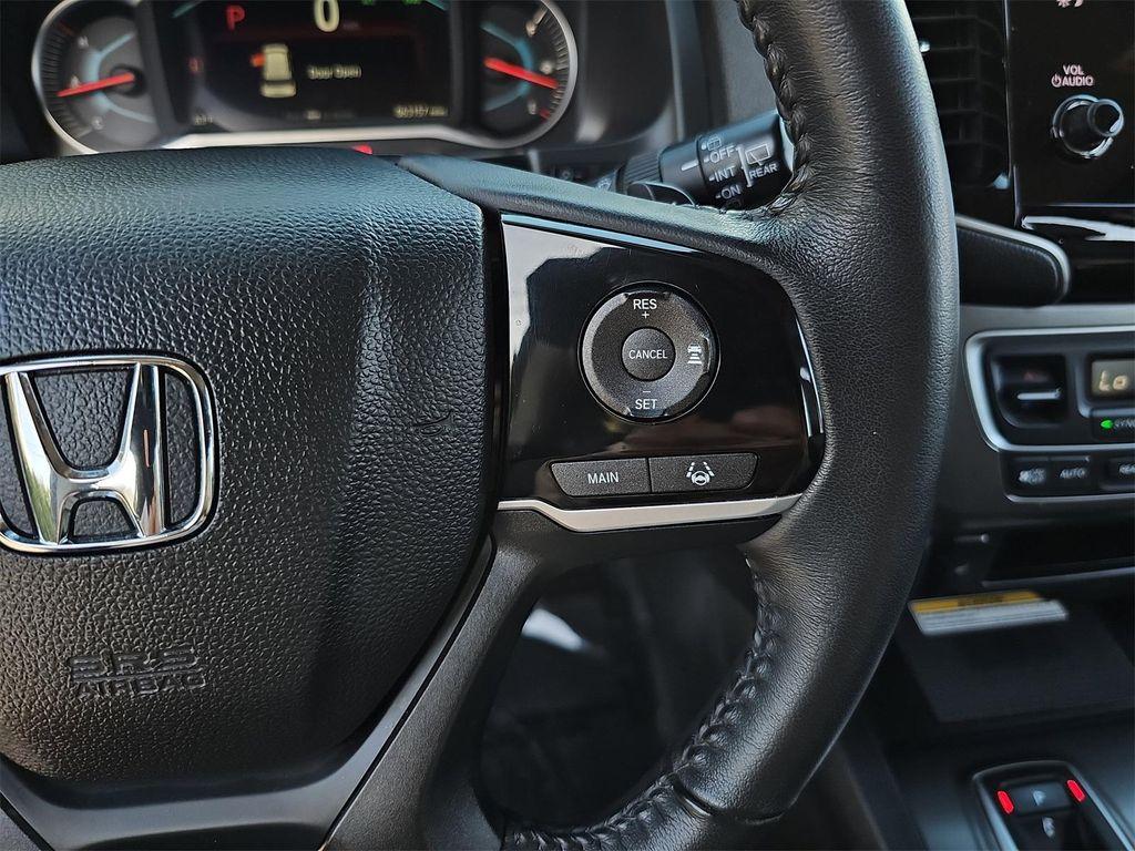 used 2022 Honda Pilot car, priced at $26,610