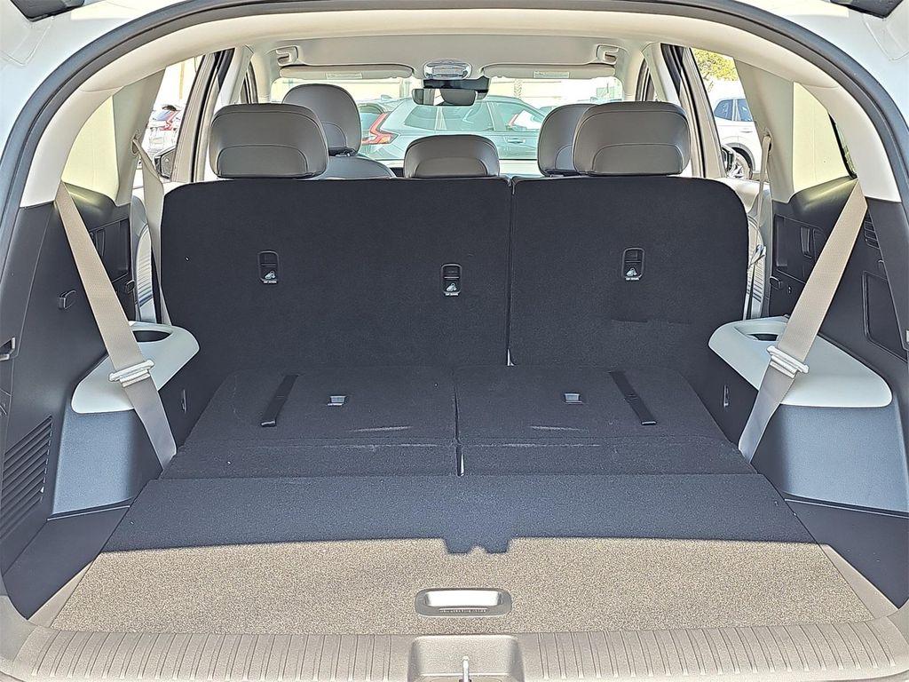 new 2026 Hyundai IONIQ 9 car, priced at $69,770