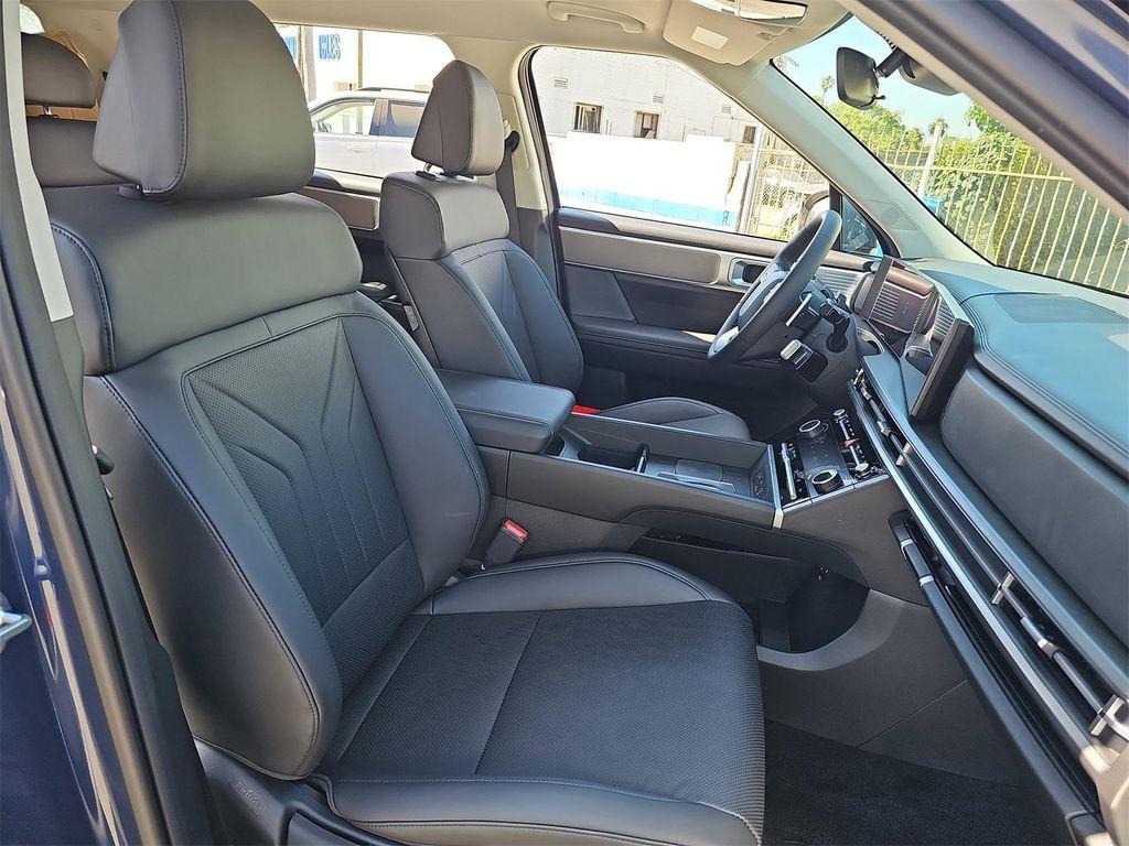 new 2025 Hyundai Santa Fe car, priced at $40,159