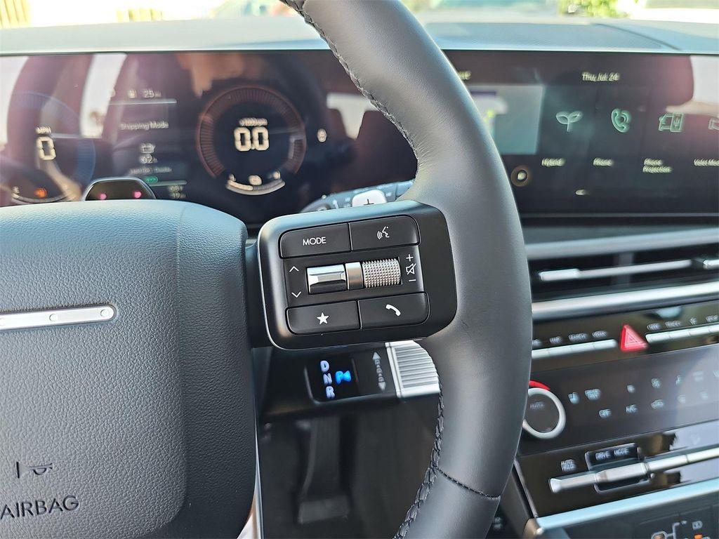 new 2025 Hyundai Santa Fe car, priced at $40,159