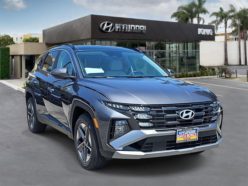 new 2025 Hyundai TUCSON Hybrid car, priced at $38,860