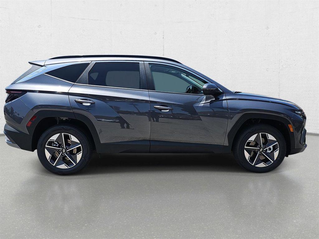new 2025 Hyundai TUCSON Hybrid car, priced at $38,860