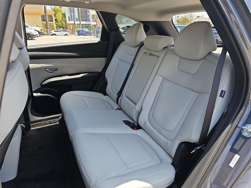 new 2025 Hyundai TUCSON Hybrid car, priced at $38,860