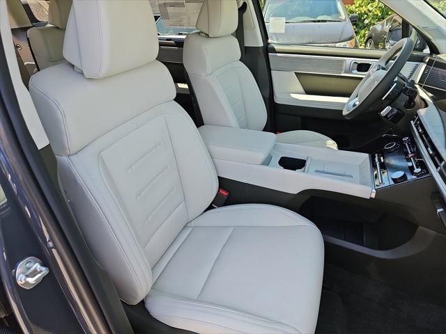 new 2025 Hyundai SANTA FE HEV car, priced at $50,184
