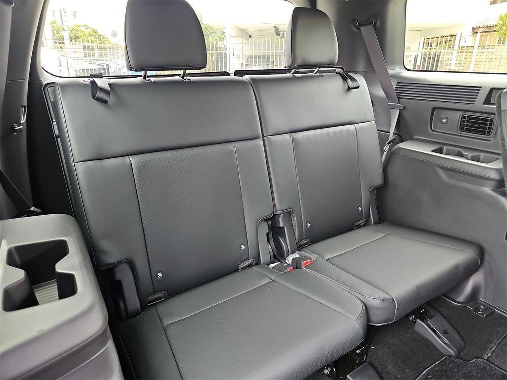 new 2025 Hyundai SANTA FE HEV car, priced at $50,484
