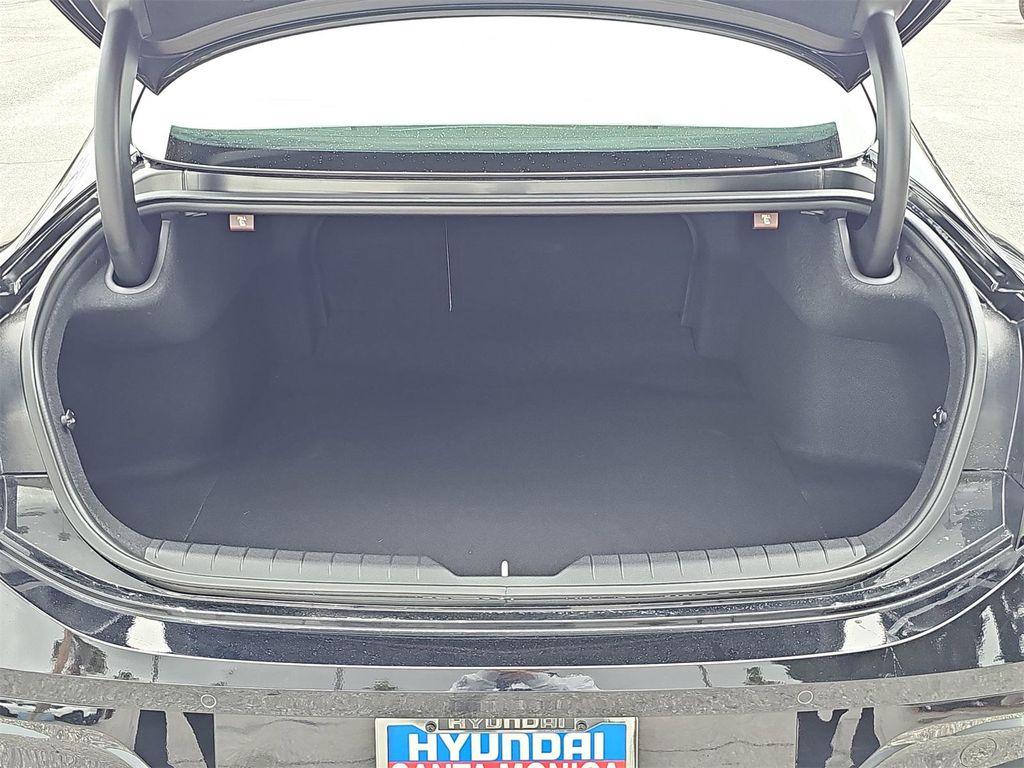 used 2025 Hyundai Sonata Hybrid car, priced at $31,998