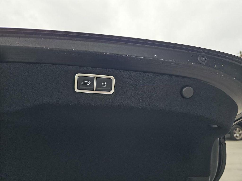 used 2025 Hyundai Sonata Hybrid car, priced at $31,998