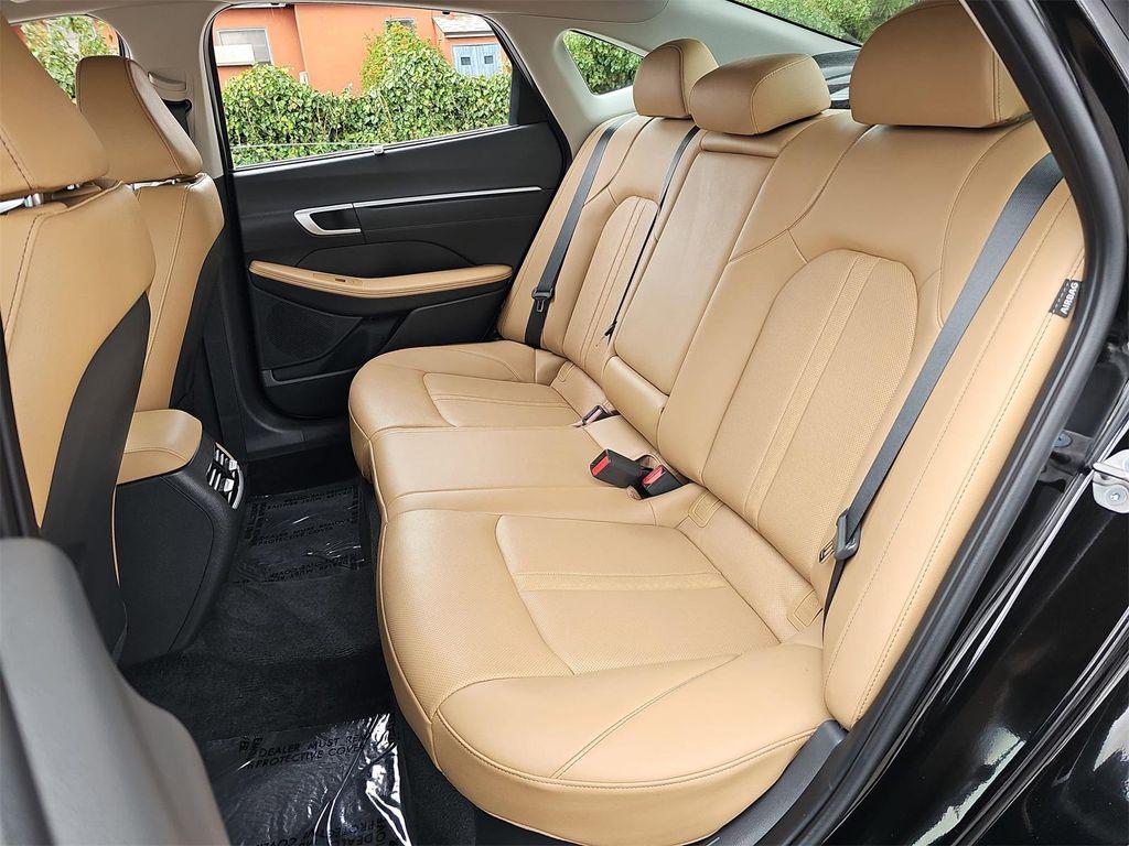 used 2025 Hyundai Sonata Hybrid car, priced at $31,998