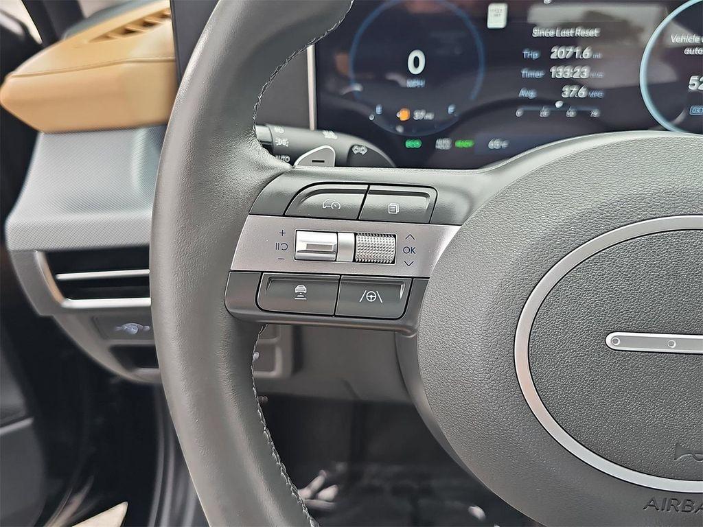 used 2025 Hyundai Sonata Hybrid car, priced at $31,998