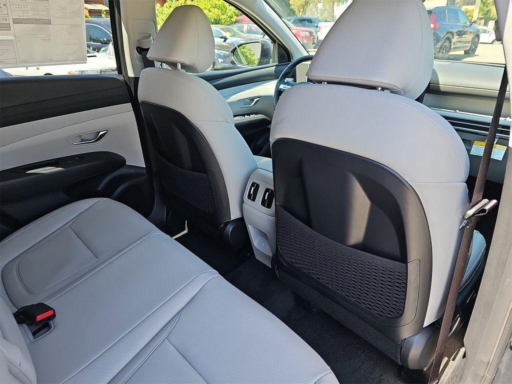 new 2025 Hyundai TUCSON Hybrid car, priced at $38,469