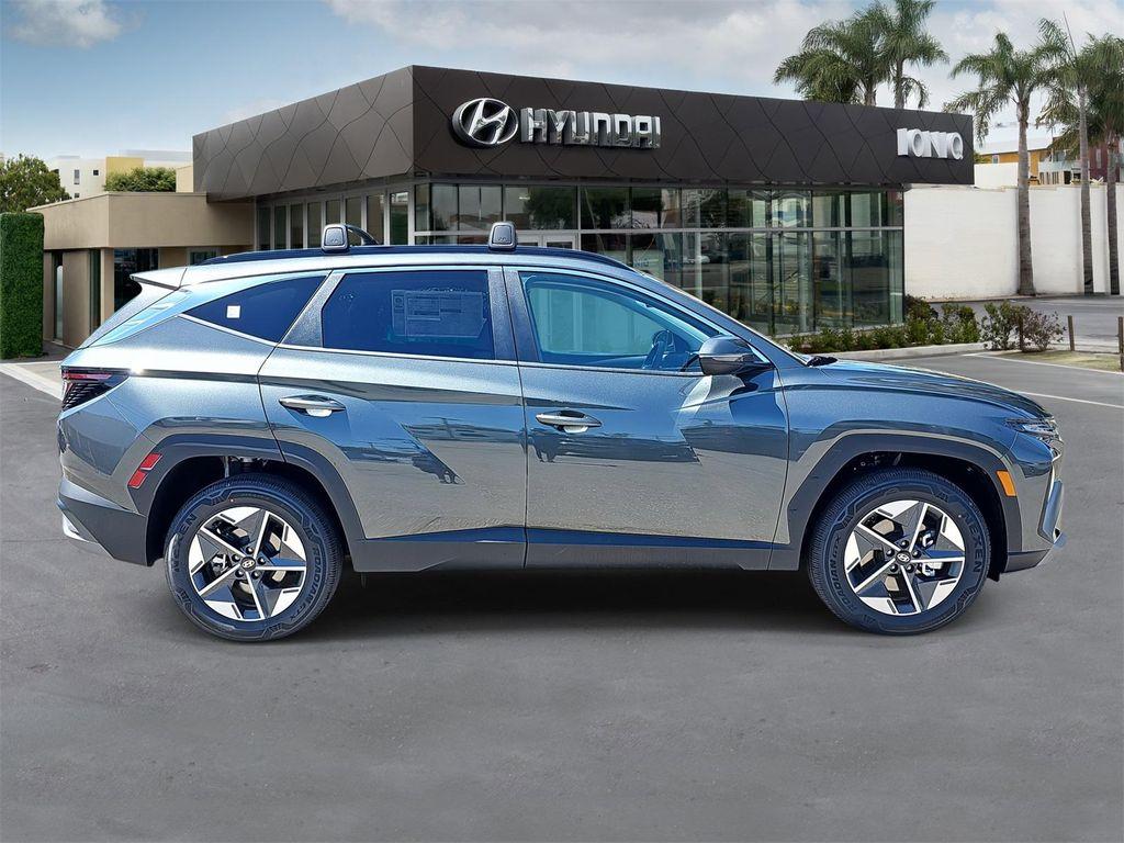 new 2025 Hyundai TUCSON Hybrid car, priced at $38,469