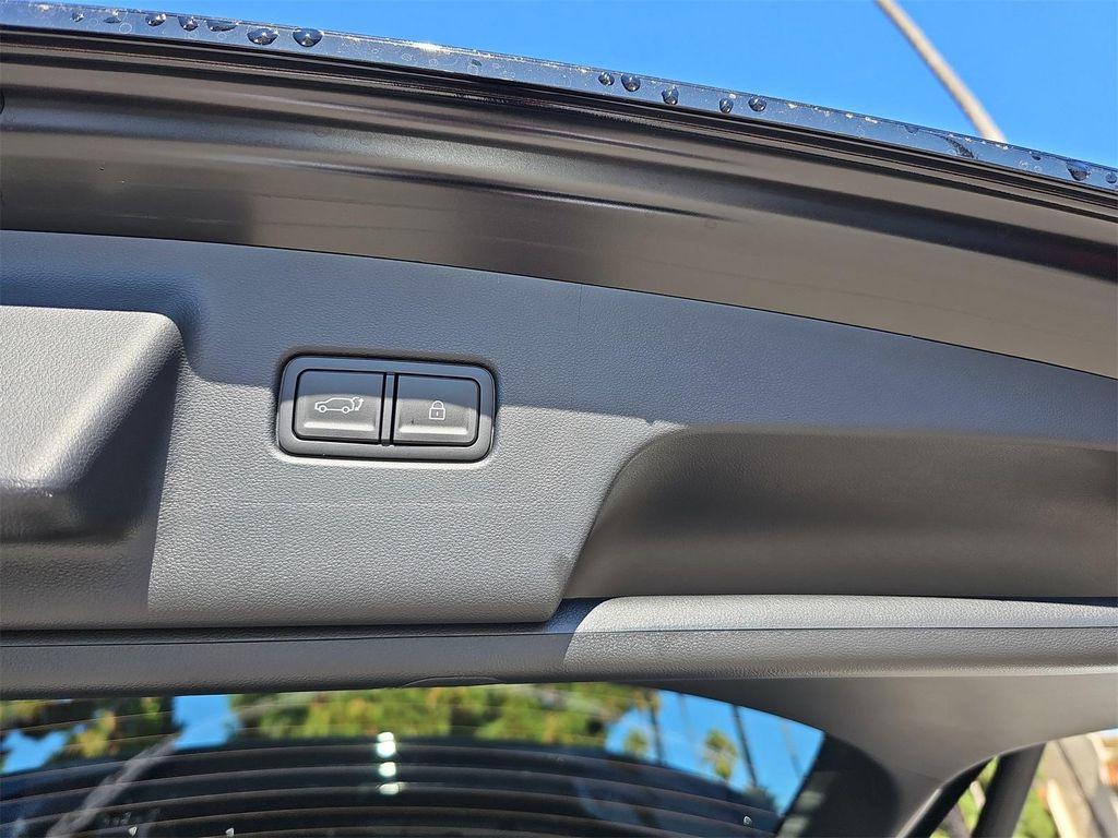 new 2026 Hyundai Palisade Hybrid car