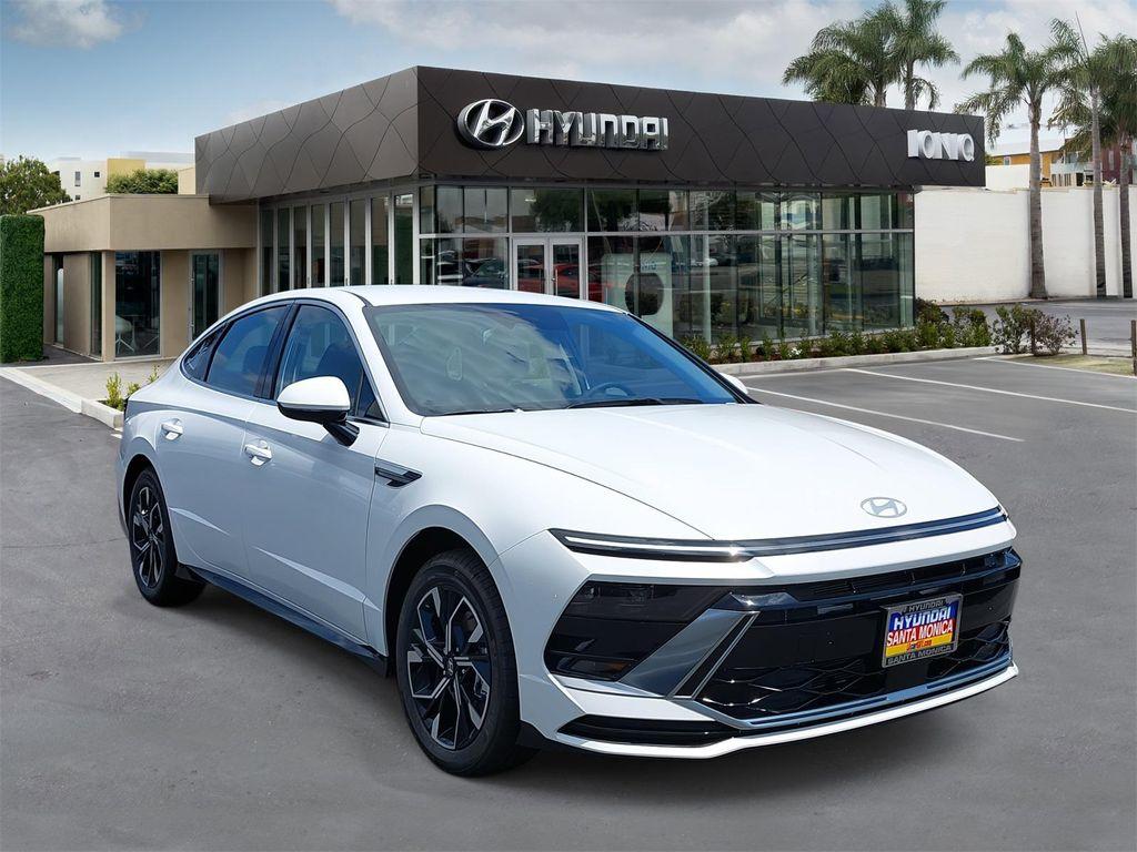 new 2025 Hyundai Sonata car, priced at $30,325
