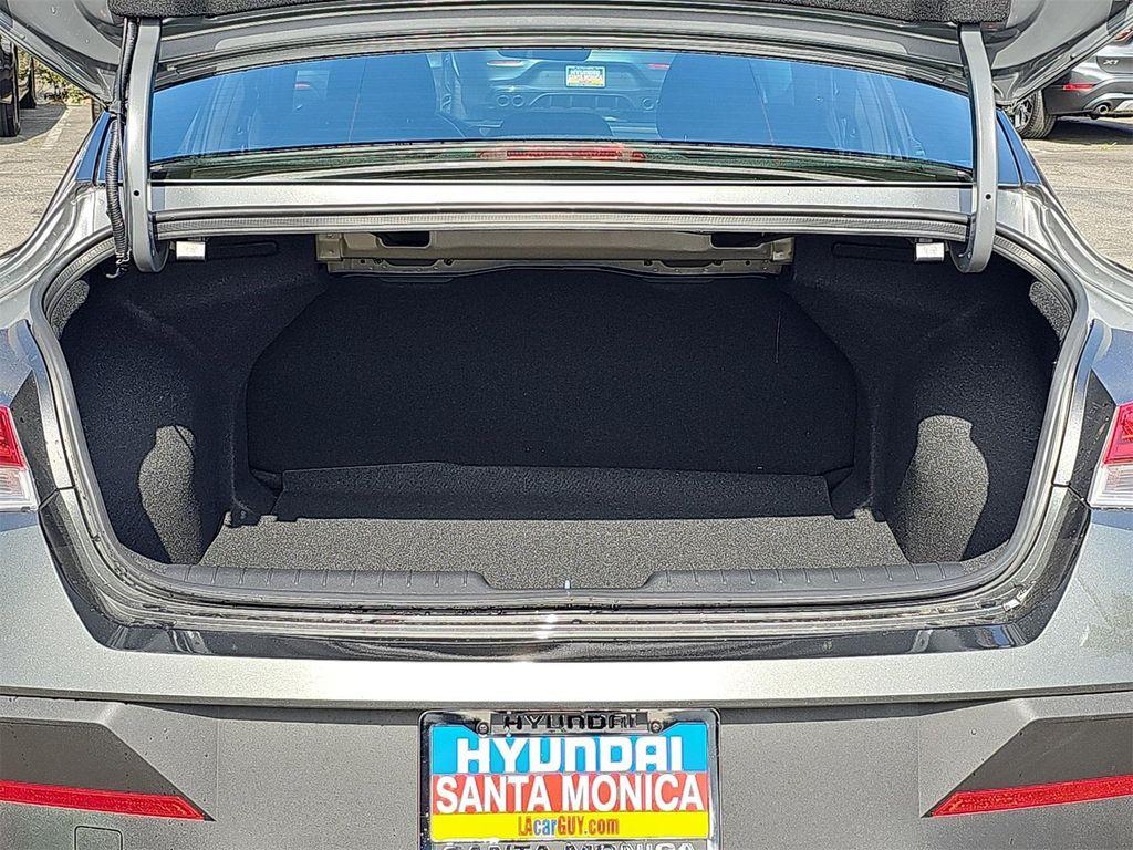 new 2025 Hyundai ELANTRA HEV car, priced at $29,280