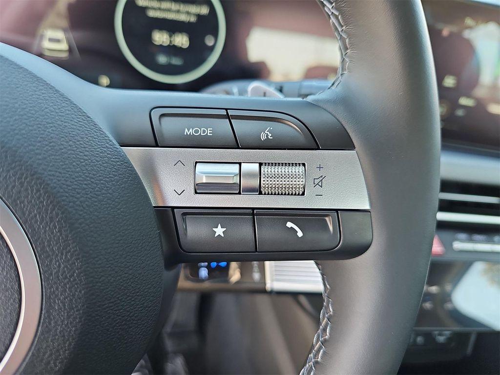 new 2025 Hyundai Sonata Hybrid car, priced at $39,490
