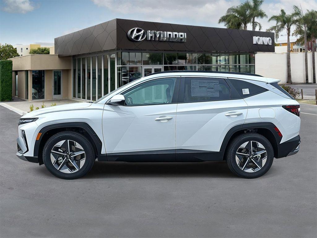 new 2025 Hyundai Tucson car, priced at $33,690