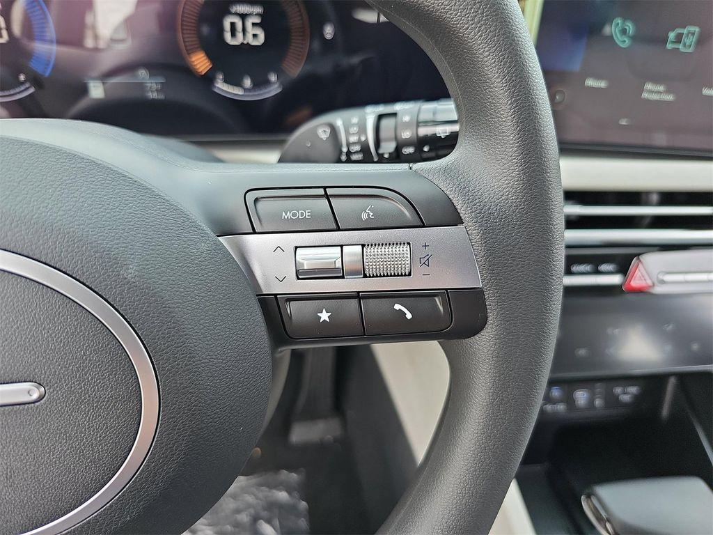 new 2025 Hyundai Tucson car, priced at $33,690