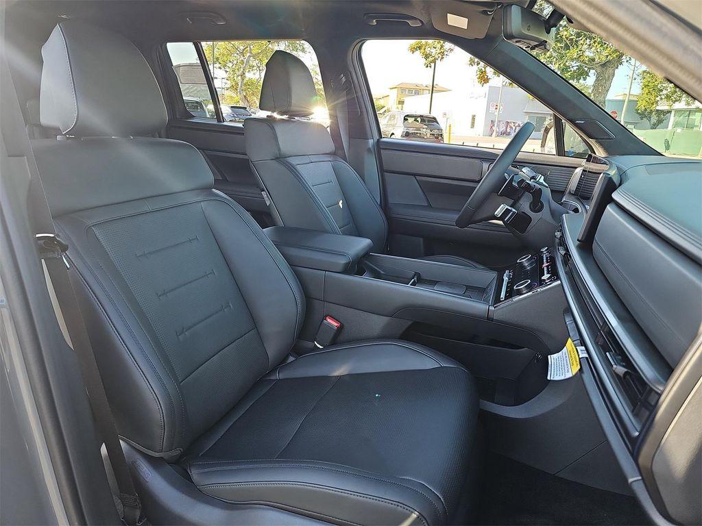 new 2025 Hyundai SANTA FE HEV car, priced at $52,130