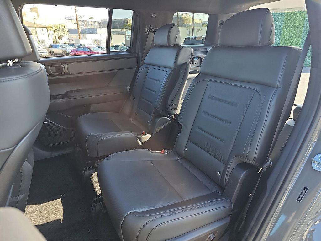 new 2025 Hyundai SANTA FE HEV car, priced at $52,130