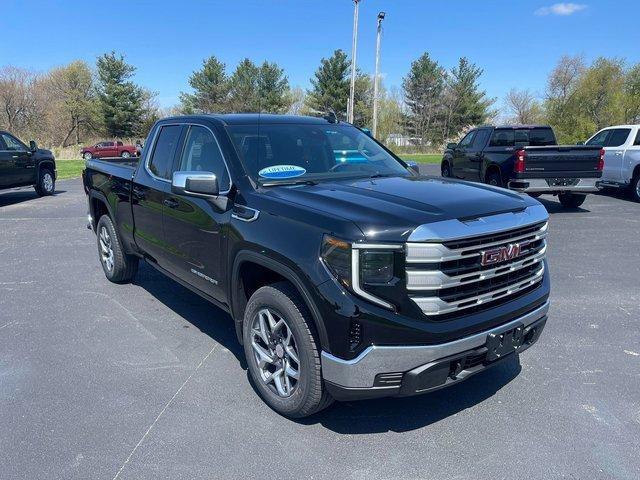 new 2023 GMC Sierra 1500 car, priced at $53,740