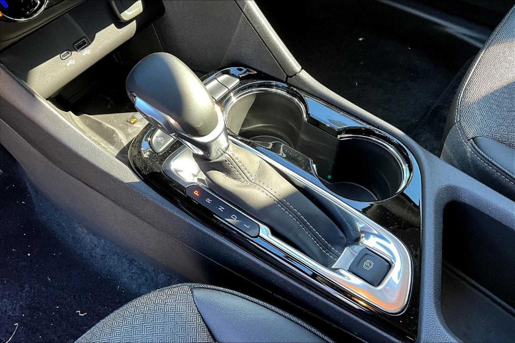 new 2025 Buick Encore GX car, priced at $29,680