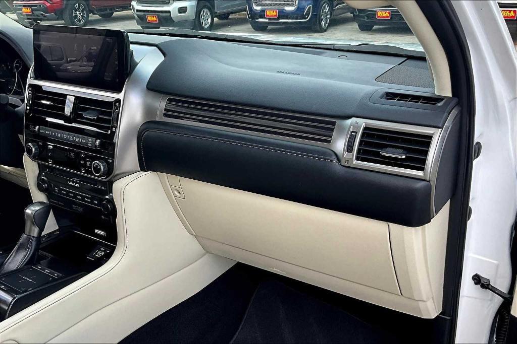 used 2022 Lexus GX 460 car, priced at $54,795