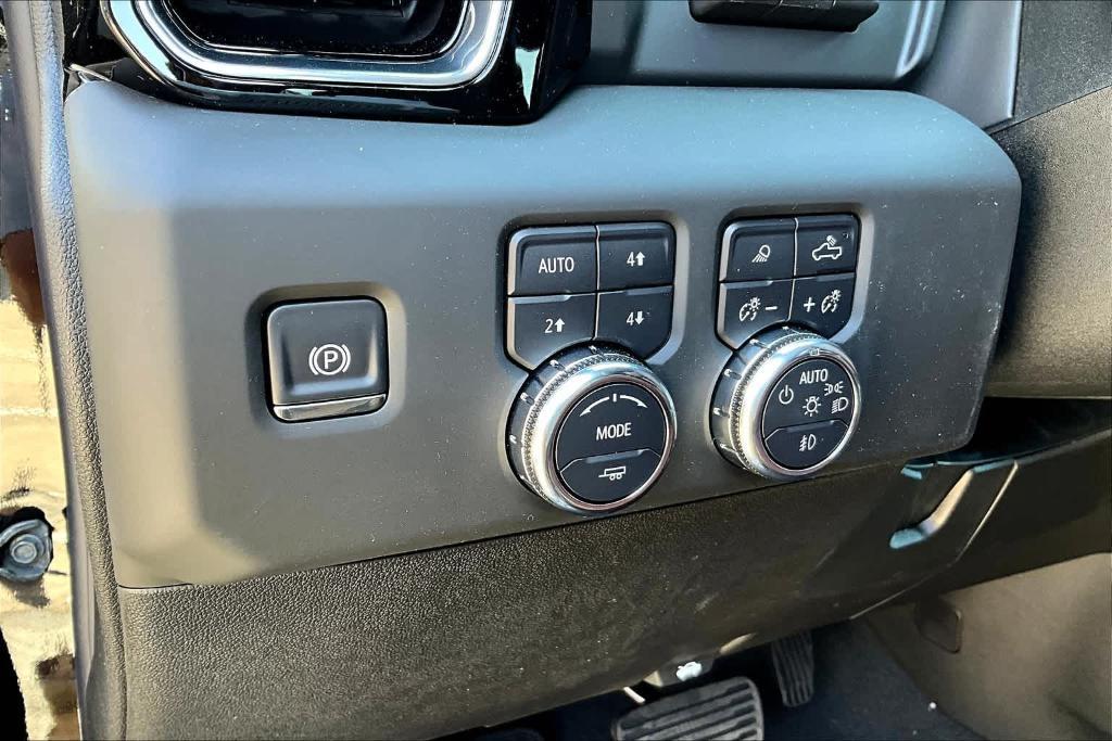 new 2025 GMC Sierra 2500 car, priced at $98,180