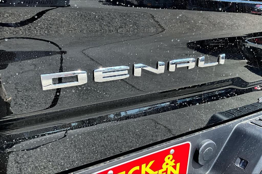new 2025 GMC Sierra 2500 car, priced at $98,180