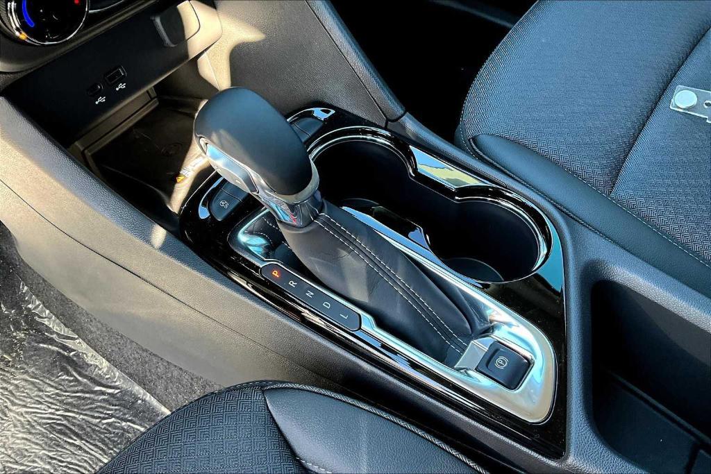 new 2025 Buick Encore GX car, priced at $25,680