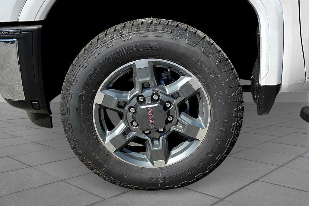 new 2025 GMC Sierra 2500 car, priced at $77,701