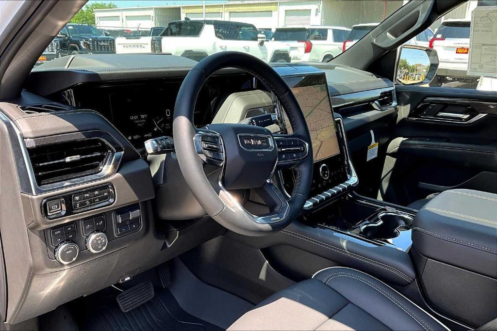 new 2025 GMC Yukon XL car, priced at $81,600