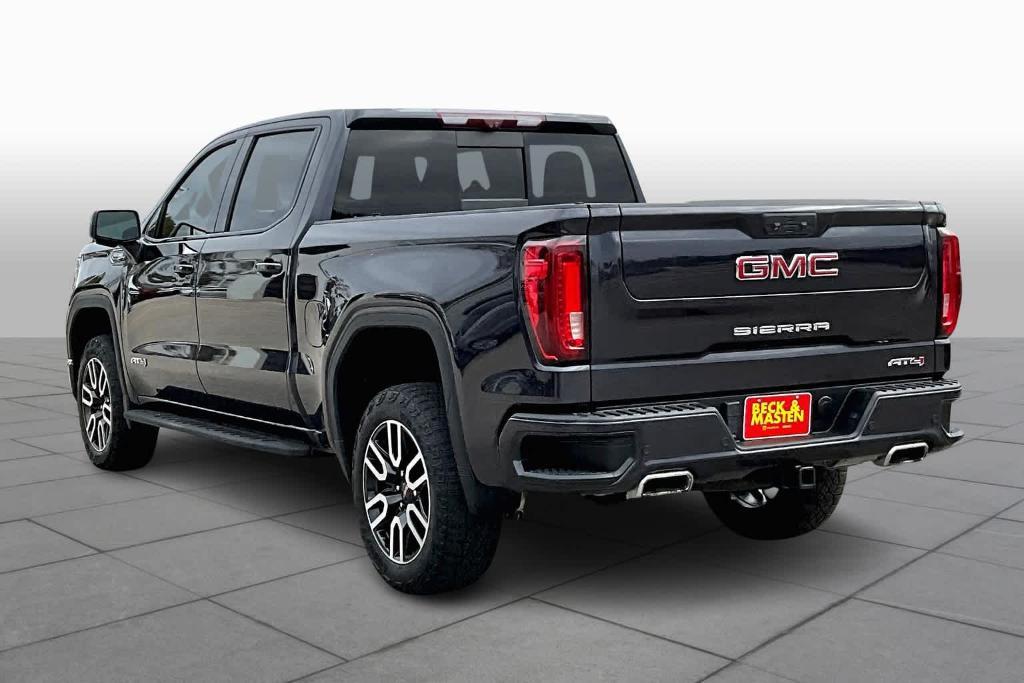 used 2022 GMC Sierra 1500 car, priced at $47,427