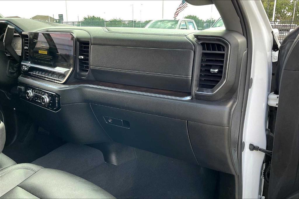 used 2025 GMC Sierra 1500 car, priced at $44,877