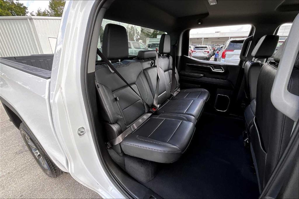 used 2025 GMC Sierra 1500 car, priced at $44,877