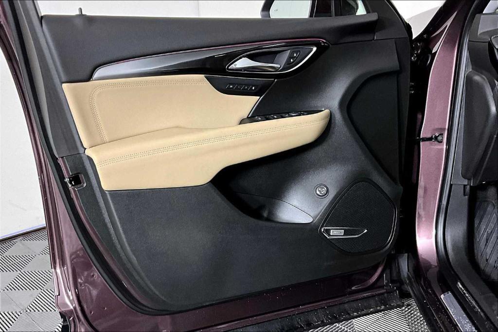 new 2025 Buick Envision car, priced at $39,740