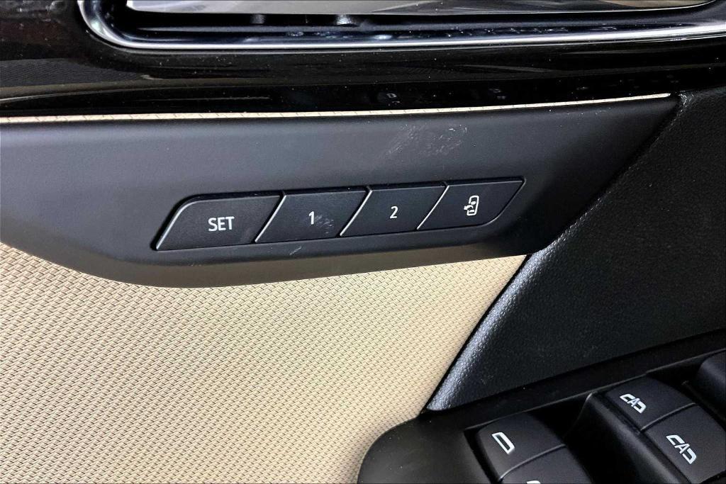 new 2025 Buick Envision car, priced at $39,740