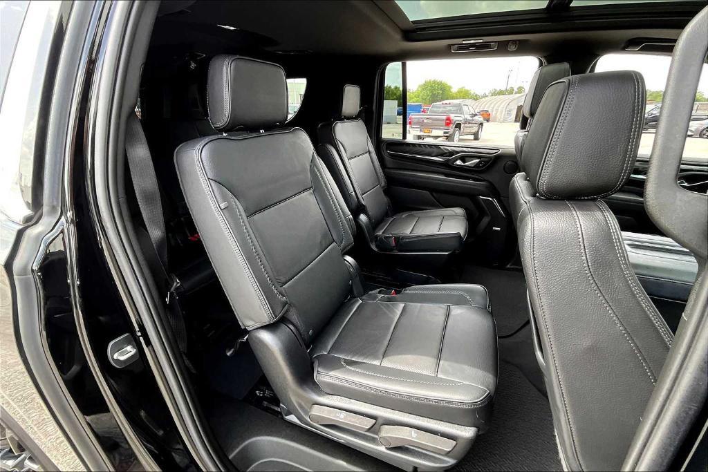 used 2023 GMC Yukon XL car, priced at $63,142