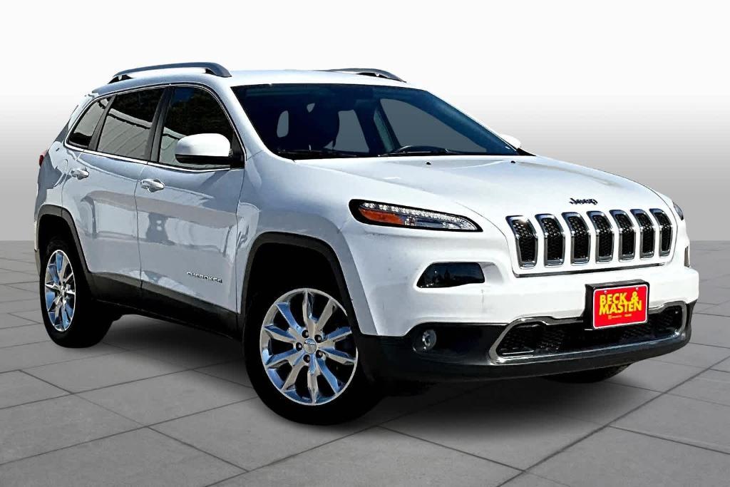 used 2017 Jeep Cherokee car, priced at $12,891