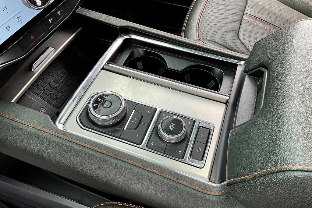 used 2022 Ford Expedition car, priced at $49,987