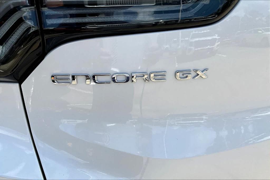 new 2025 Buick Encore GX car, priced at $34,377