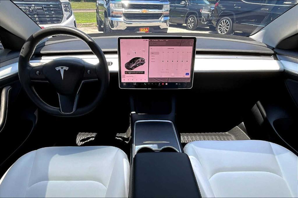 used 2021 Tesla Model 3 car, priced at $27,898
