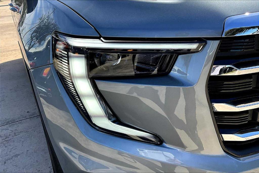 new 2025 GMC Acadia car, priced at $43,731