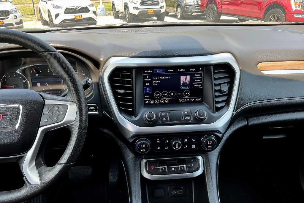 used 2023 GMC Acadia car, priced at $30,915