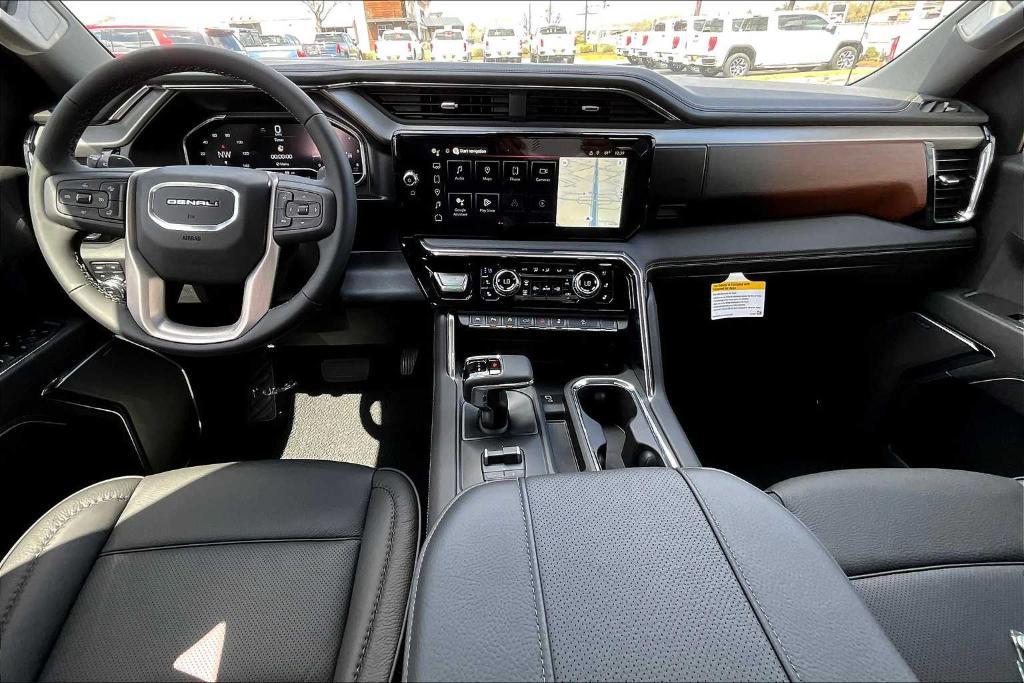 new 2025 GMC Sierra 1500 car, priced at $79,265