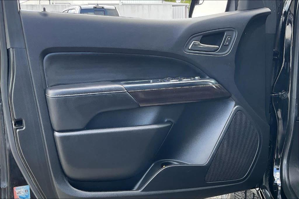 used 2021 GMC Canyon car, priced at $19,237